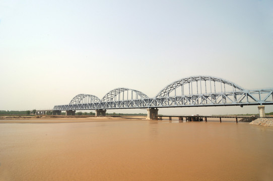 京沪高铁济南黄河大桥
