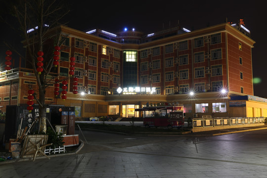 红海湾酒店夜景