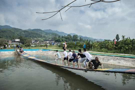 邻水清水溪漂流