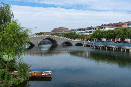 山东济宁邹城唐王湖公园