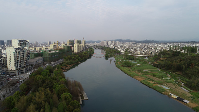 岩寺风光