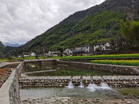 防洪护坝