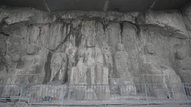 龙门石窟雕像