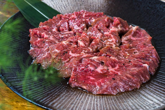 大块牛肉