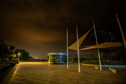 千岛湖珍珠广场公共休闲设施夜景