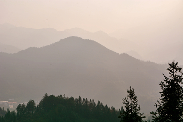 苍茫的大山