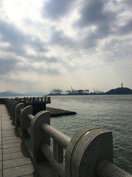 鼓浪屿桥边