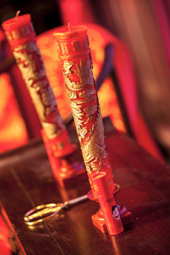 中式婚喜庆元素红色蜡烛道具