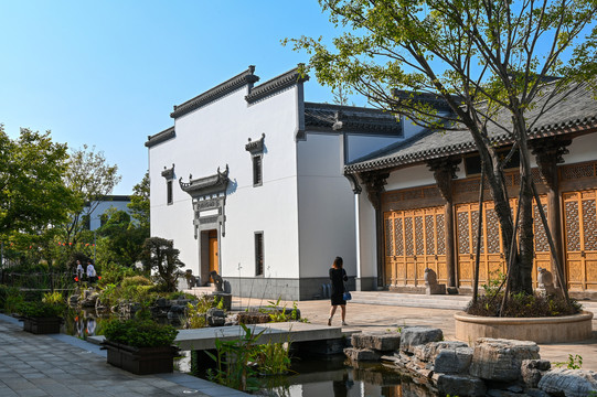 中式江南园林复古建筑