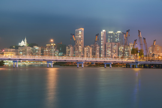 澳门现代建筑和桥梁和城市夜景