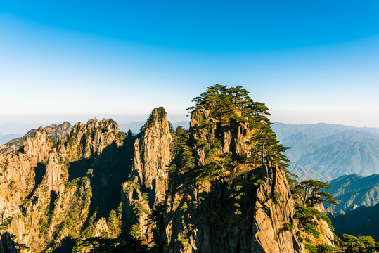 黄山奇峰