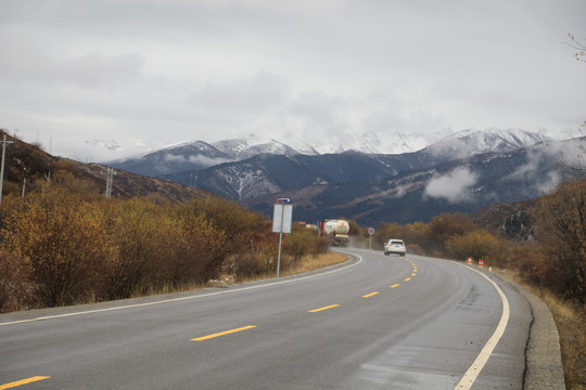 山区公路