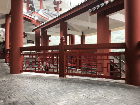 栏杆