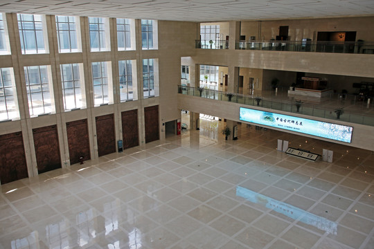 辽宁省博物馆中央大厅