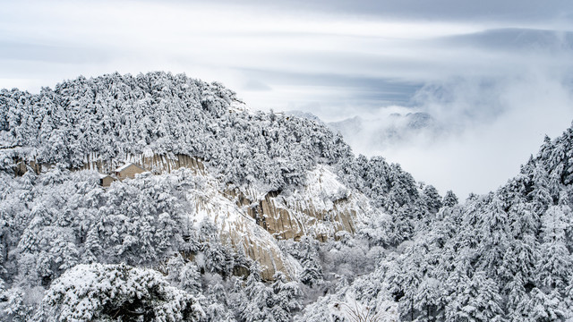 华山冬季风光