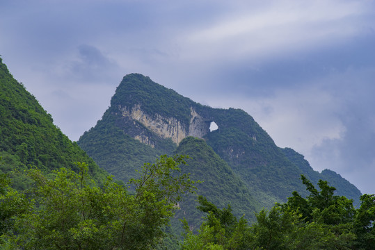 大山高山青山