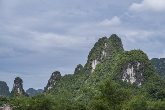 山