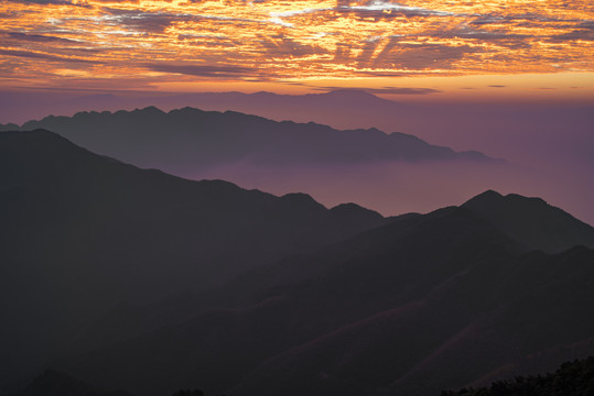 大山日出