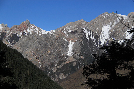 黄龙雪山