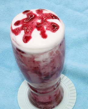 综合莓果冰沙
