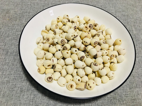 莲子仁