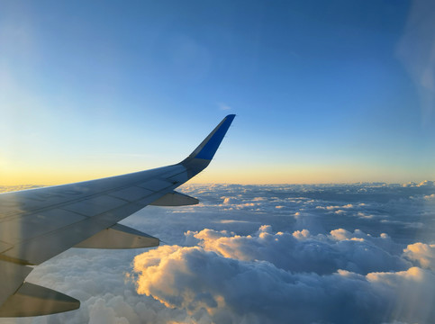 空中日出云海