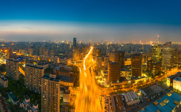 上海卢浦大桥高架路夜景