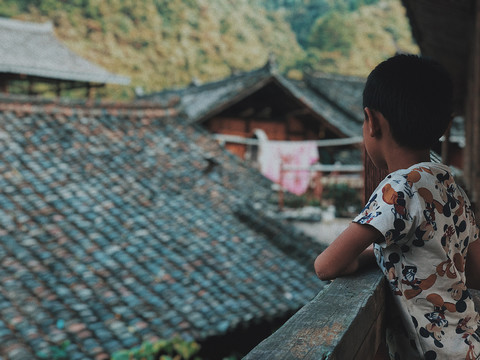 乡村与男孩