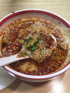 麻辣抄手