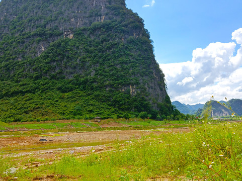 大山气魄