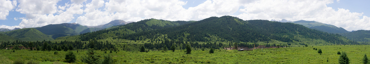 卡卡沟群山峻岭