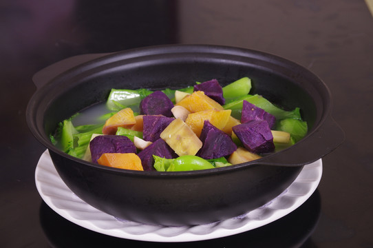 红薯煲紫薯