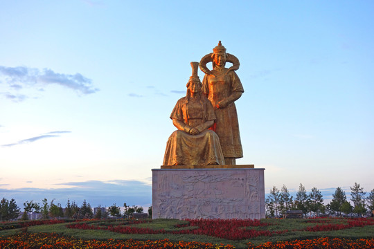蒙古族雕像
