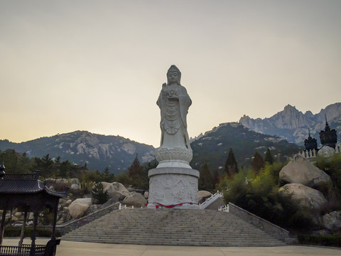 青岛崂山华严寺