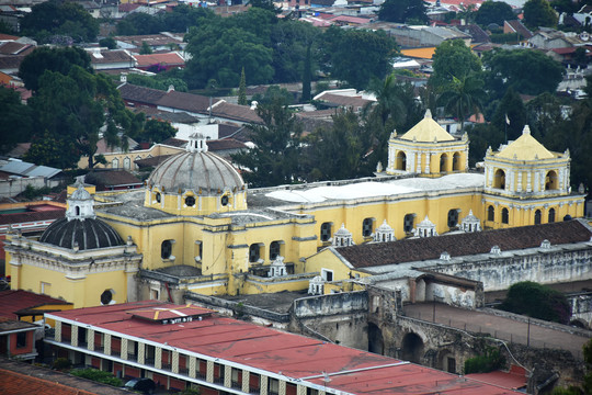 危地马拉修道院