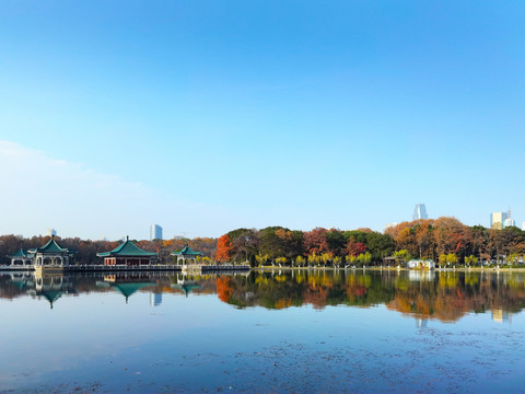 武汉东湖秋景