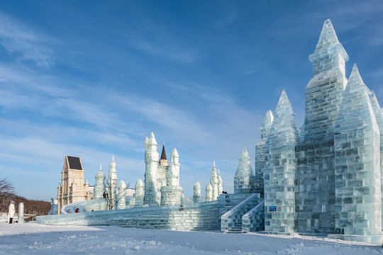 长春冰雪新天地冰雕和建筑景观