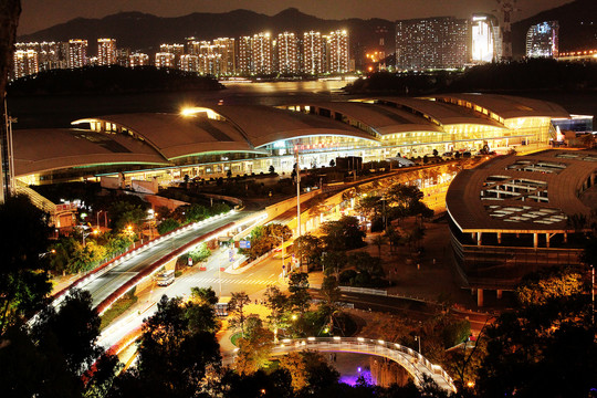 厦门山海步道的夜间风景