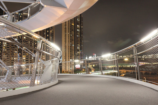 厦门山海步道的夜间风景