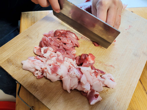 切肉