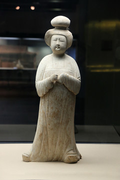唐代仕女俑