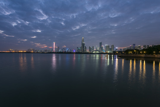 深圳湾夜景