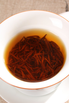 金骏眉红茶汤