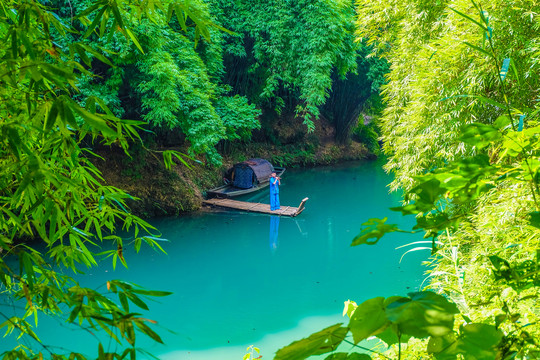 三峡水上人家