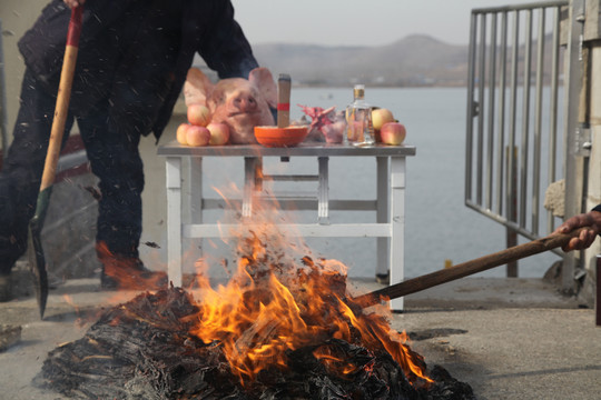 祭湖