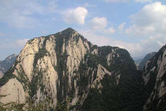 华山北峰东望