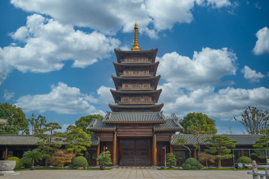 上海宝山寺万佛宝塔