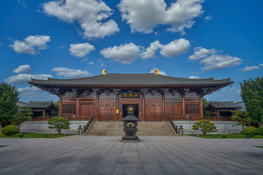 上海宝山寺大雄殿