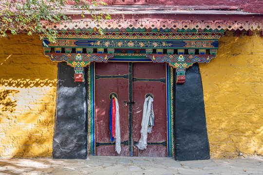 藏式民居门楣