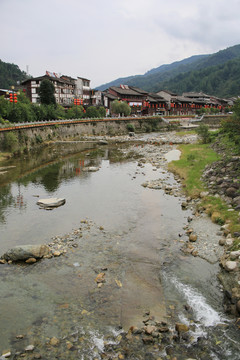 青木川河水